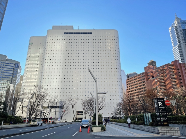 ホテル チェックイン 遅れる 事前決済